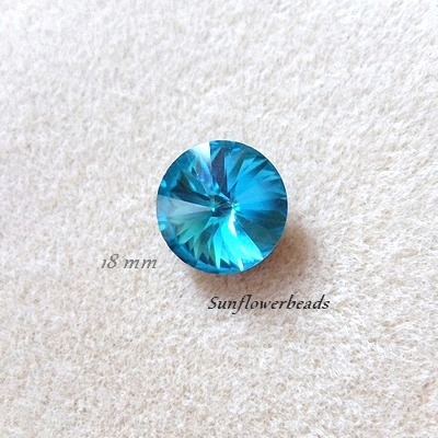 1 Rivoli, runder Glasstein 18 mm - aquamarine